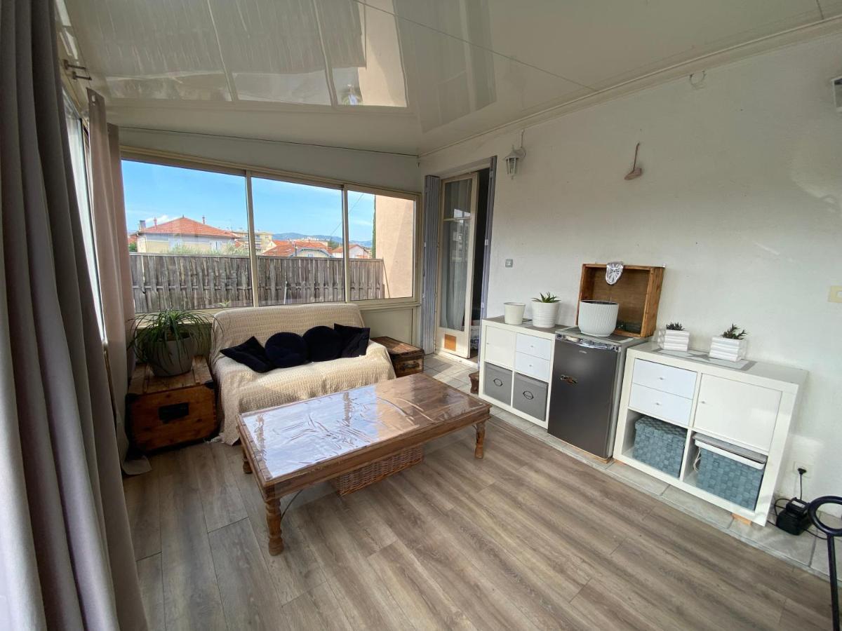 Le Lola charment T3 à 10 minutes à pied de la plage. La Seyne-sur-Mer Extérieur photo